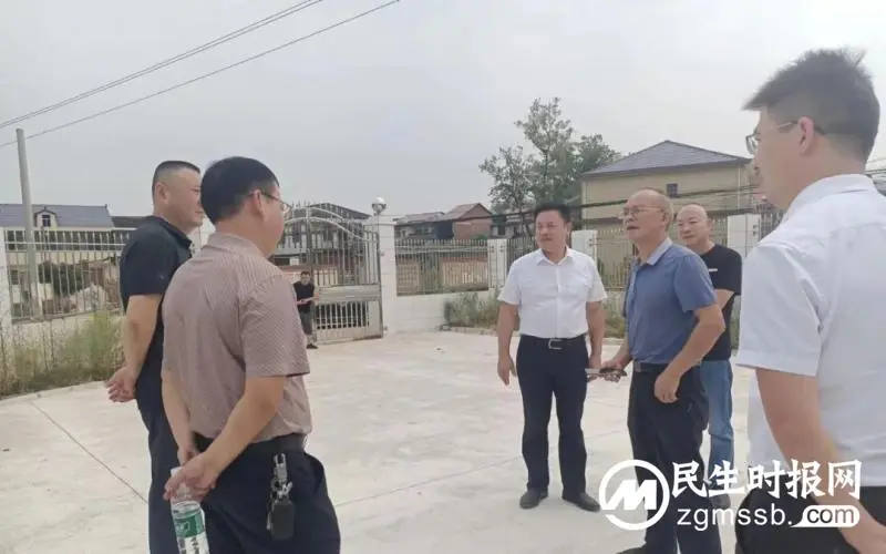 潘永其督导乡镇污水处理设施建设运营工作