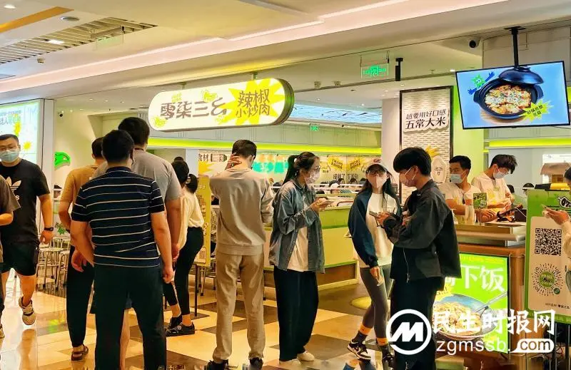 晶品Crystal Galleria 7周年庆开启城市治愈系「身临其晶」探险之旅！