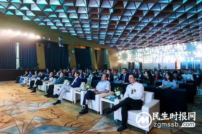 大秀若隐——正中高尔夫球会正式更名“隐秀高尔夫俱乐部” 大秀若隐——正中高尔夫球会正式更名“隐秀高尔夫俱乐部”
