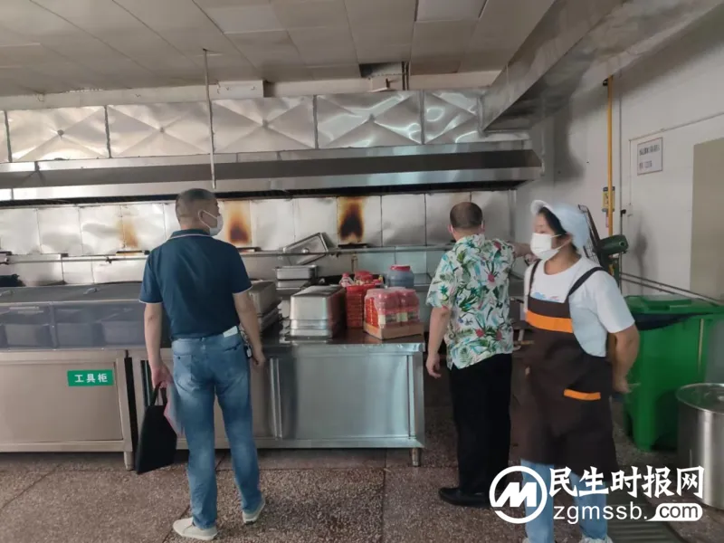 湘潭市教育局来我校开展2022年秋季教育安全督查工作 湘潭市教育局来我校开展2022年秋季教育安全督查工作