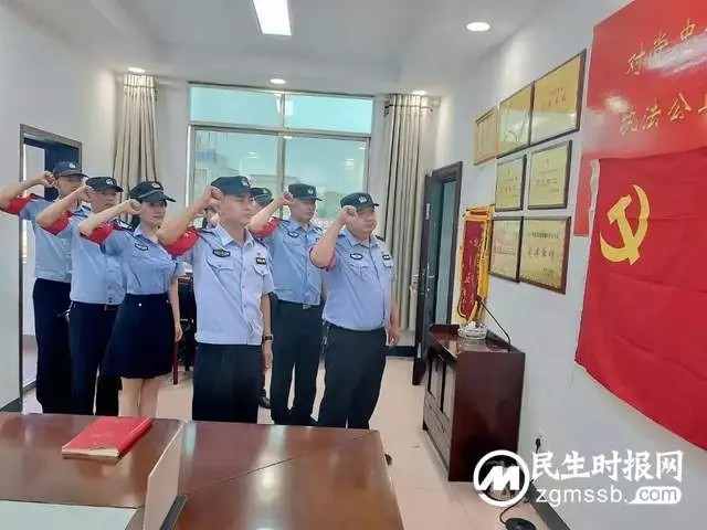 “喜迎二十大 忠诚保平安”——白石派出所开展特色主题党日活动 “喜迎二十大 忠诚保平安”——白石派出所开展特色主题党日活动