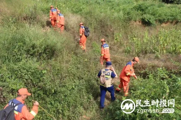 历经70多小时 成功营救84岁被困老人