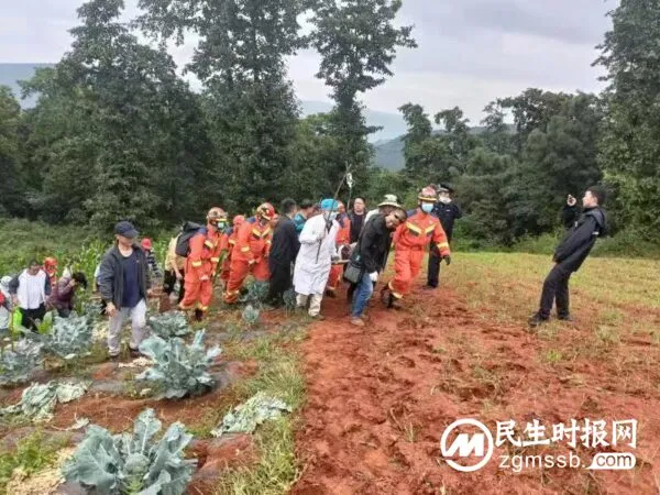 历经70多小时 成功营救84岁被困老人