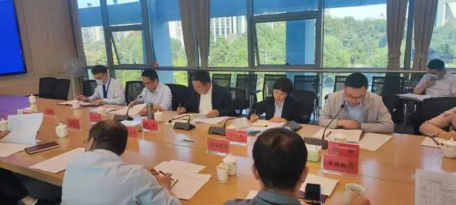 湘潭市行政审批服务局组织召开全市金融工具项目并联审批工作推进会