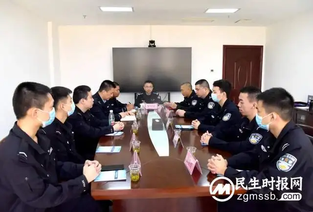 莲警精神育新人，湘潭县公安局召开警院实习生座谈会