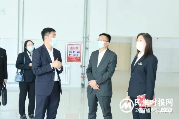 一年一台阶,三年大变样,如期建成区域一流名校|局长常健赴区第三中学调研指导工作