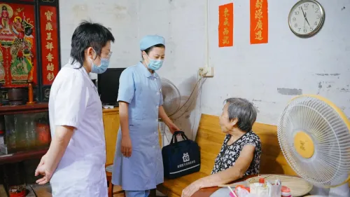 非凡十年·活力南海|“一网三层”的南海智慧养老之路 非凡十年·活力南海|“一网三层”的南海智慧养老之路