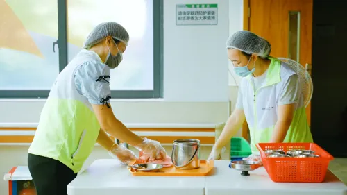 非凡十年·活力南海|“一网三层”的南海智慧养老之路 非凡十年·活力南海|“一网三层”的南海智慧养老之路