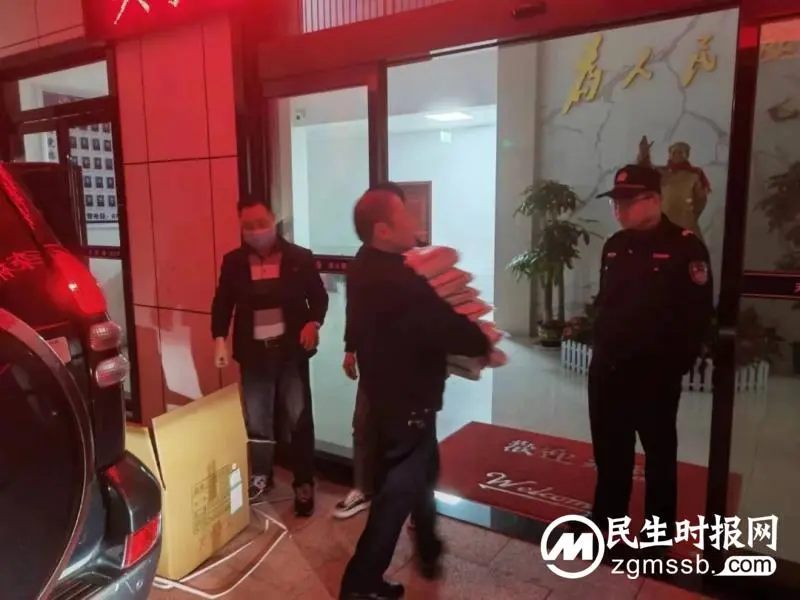 闻令而动,莲乡公安全警投入战疫情护平安 闻令而动,莲乡公安全警投入战疫情护平安