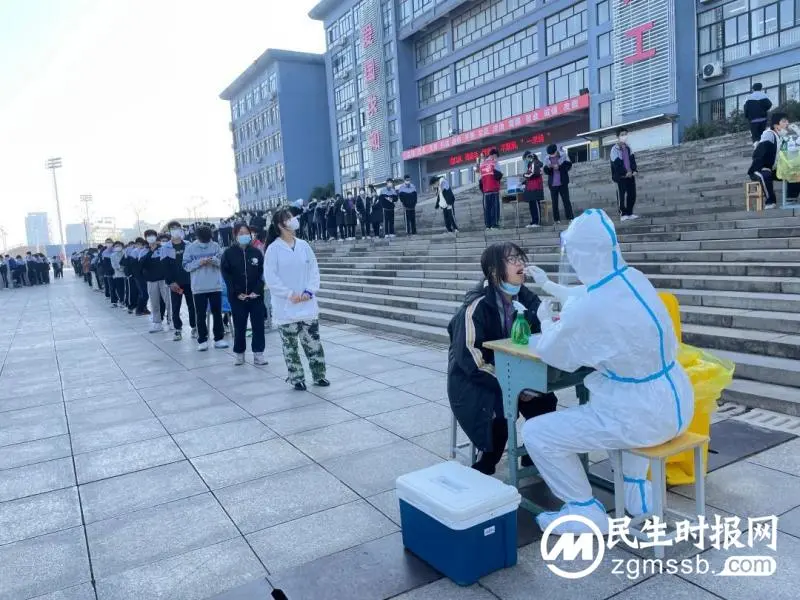 【五医·医者红】筑牢防控安全线 携手同心战疫情 | 湘潭市第五人民医院抗击疫情在行动