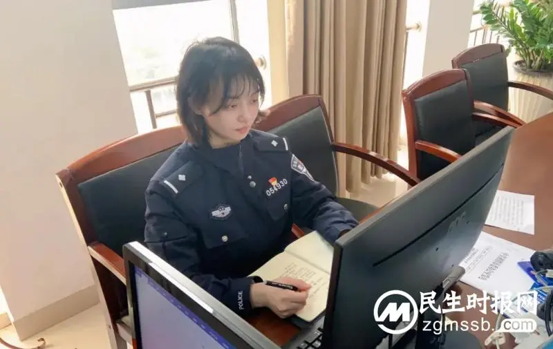 莲乡民警聆听二十大报告谈感悟 莲乡民警聆听二十大报告谈感悟