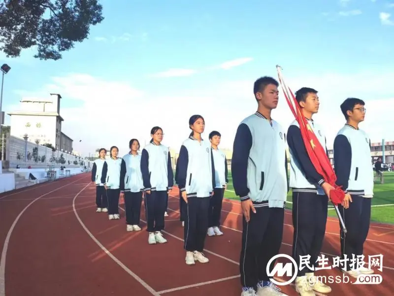 青春无畏 运动同行//湘潭市三中第67届田径运动会圆满落幕 青春无畏 运动同行//湘潭市三中第67届田径运动会圆满落幕
