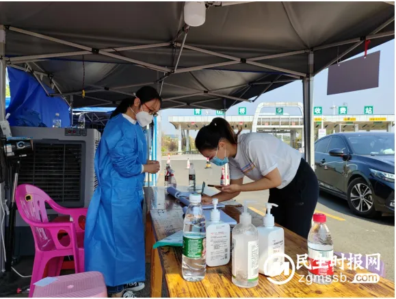 “两防”前线的民政身影 “两防”前线的民政身影