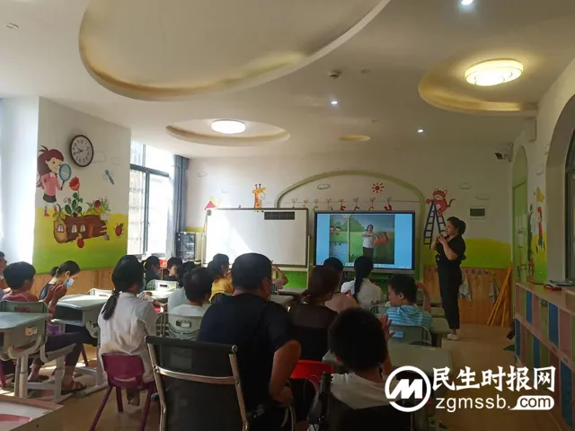 童心表白祖国——湘潭市社会福利院开展迎国庆主题活动