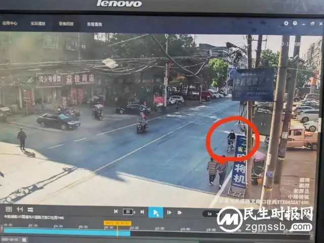 “粗心老师”骑错单车 民警尽职尽责快速找回