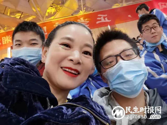 扎根德育线，爱满谷水塘——记“湘潭市优秀德育工作者”刘颂婷