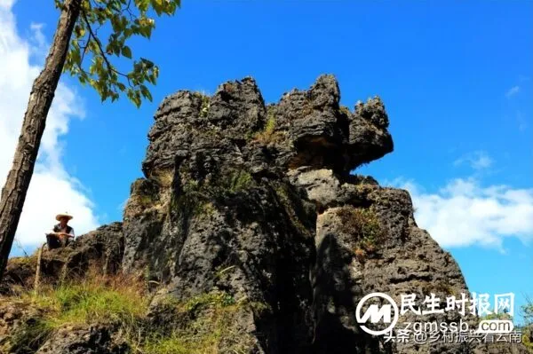 鲁甸乐红小石林 身居山中藏美景