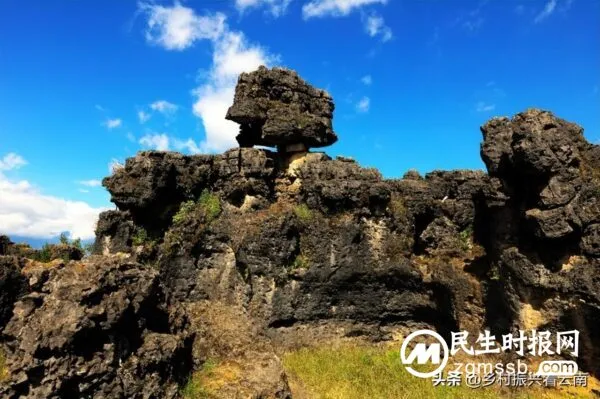 鲁甸乐红小石林 身居山中藏美景