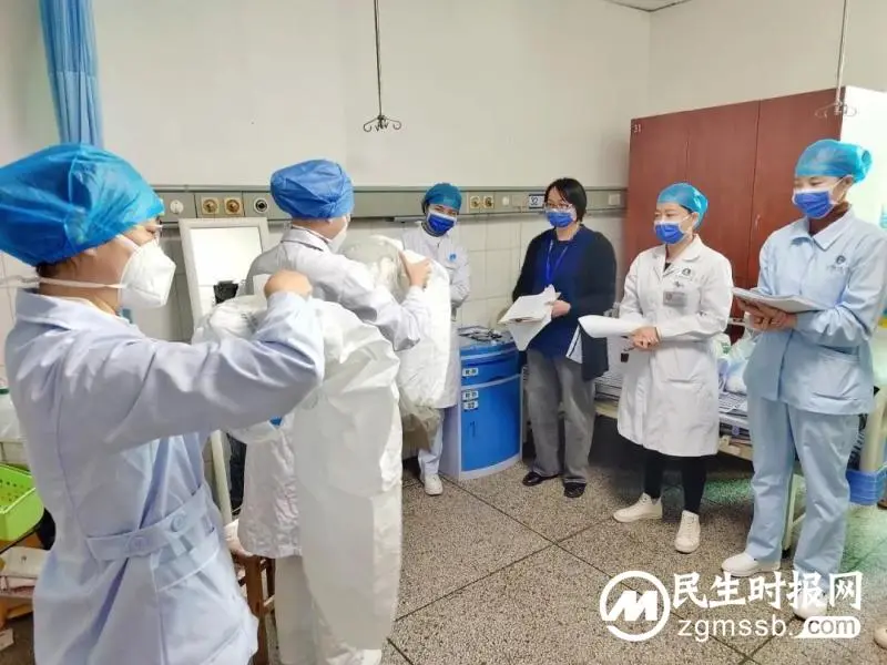 湘潭县人民医院组织湘潭县方舱医院储备工作人员培训 湘潭县人民医院组织湘潭县方舱医院储备工作人员培训