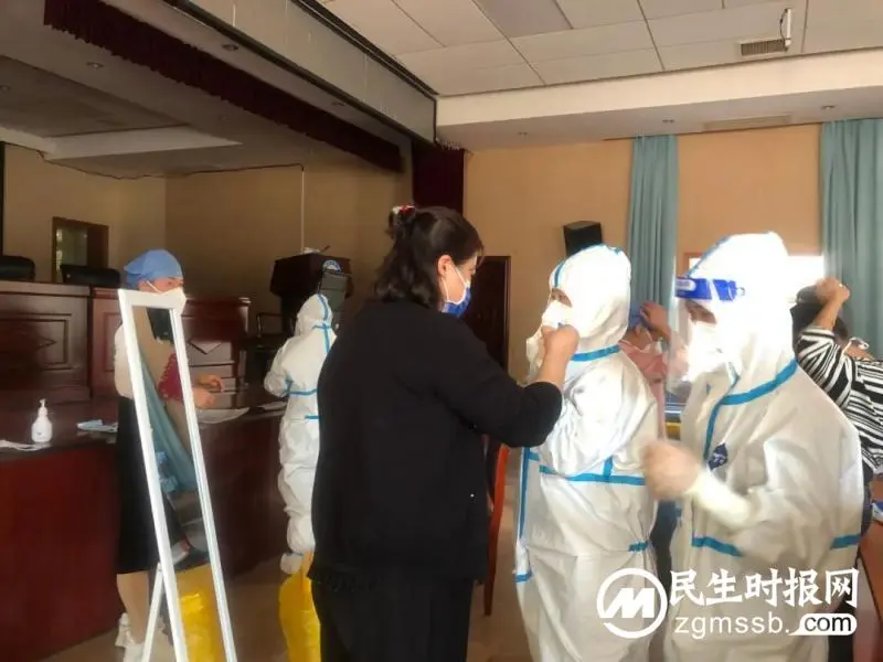 湘潭县人民医院组织湘潭县方舱医院储备工作人员培训 湘潭县人民医院组织湘潭县方舱医院储备工作人员培训