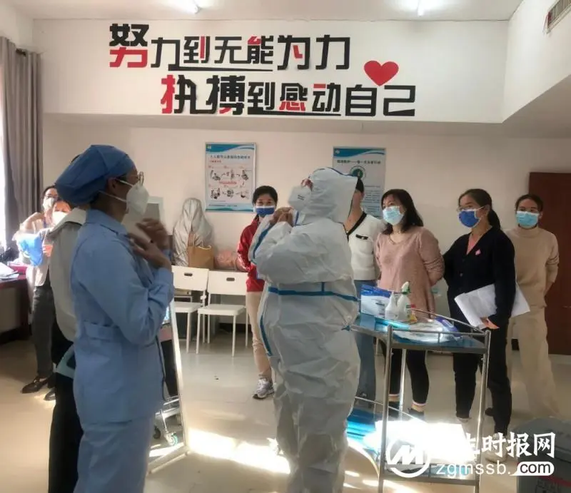 湘潭县人民医院组织湘潭县方舱医院储备工作人员培训 湘潭县人民医院组织湘潭县方舱医院储备工作人员培训