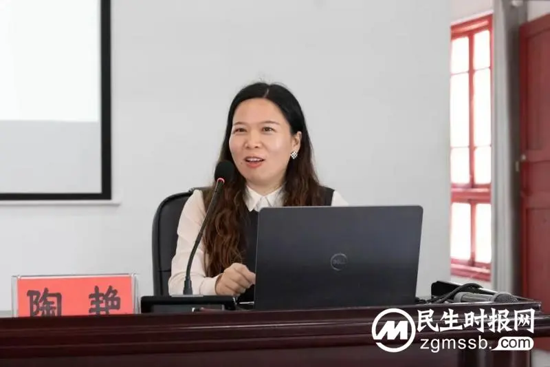 我搭台来你唱戏,创新宣传齐努力 我搭台来你唱戏,创新宣传齐努力