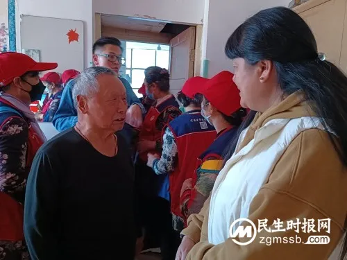 官渡区市民巡访团开展“官渡照护”居家养老上门服务专题巡访: “官渡照护”上门服务让老年人安心又暖心
