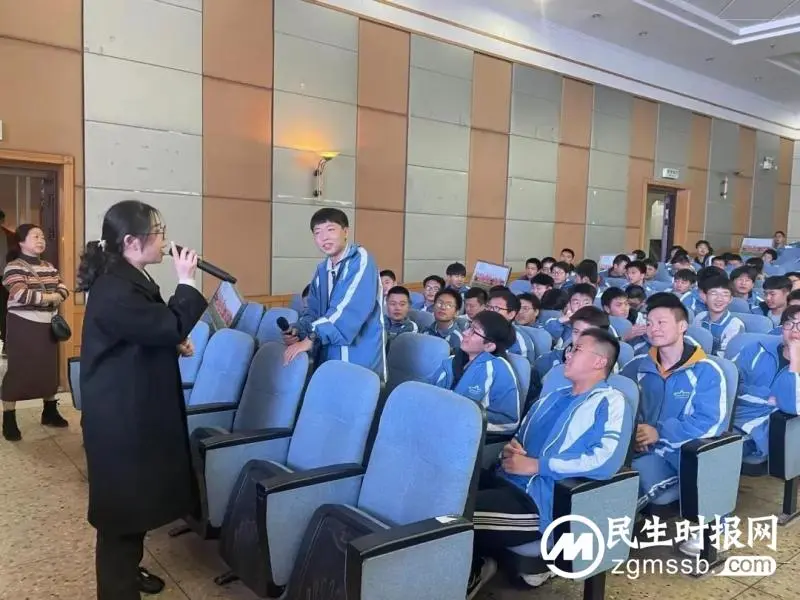走进青春期学会注视自己|湘潭市第一中学2022年秋季学期青春期性教育讲座开讲啦 走进青春期学会注视自己|湘潭市第一中学2022年秋季学期青春期性教育讲座开讲啦