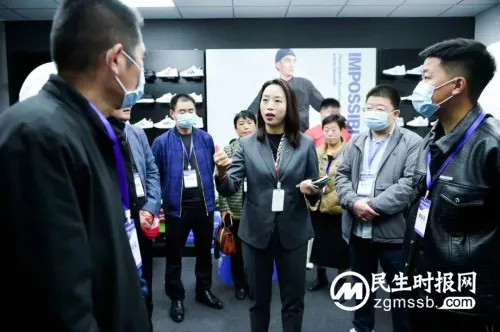促进线上线下融合发展,助力乡村振兴—— 砀山县电商考察团赴苏州开展考察对接活动 促进线上线下融合发展,助力乡村振兴—— 砀山县电商考察团赴苏州开展考察对接活动