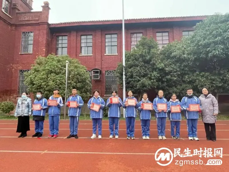 心系母校,共创未来|2022年度“88校友奖学金”发放总结 心系母校,共创未来|2022年度“88校友奖学金”发放总结