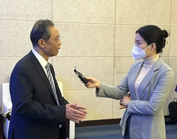 发热患者是否要立即去医院?钟南山最新回应