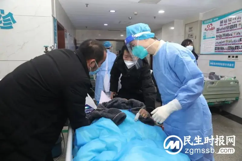 湘潭市中心医院急诊科:不寻常的跨年夜、不一般的第一天 湘潭市中心医院急诊科:不寻常的跨年夜、不一般的第一天