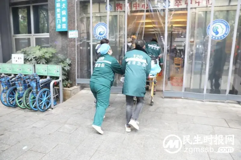 湘潭市中心医院急诊科:不寻常的跨年夜、不一般的第一天 湘潭市中心医院急诊科:不寻常的跨年夜、不一般的第一天
