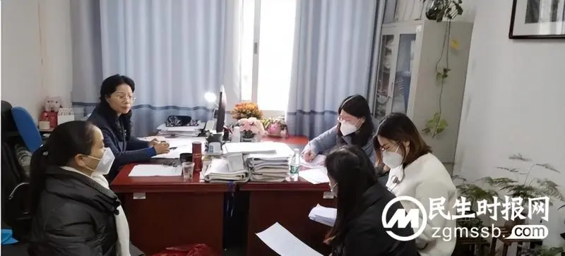 初心如炬照前路，信念如磐启新程 ——湘潭市二中党委召开2022年度组织生活会暨“双述双评”工作会议