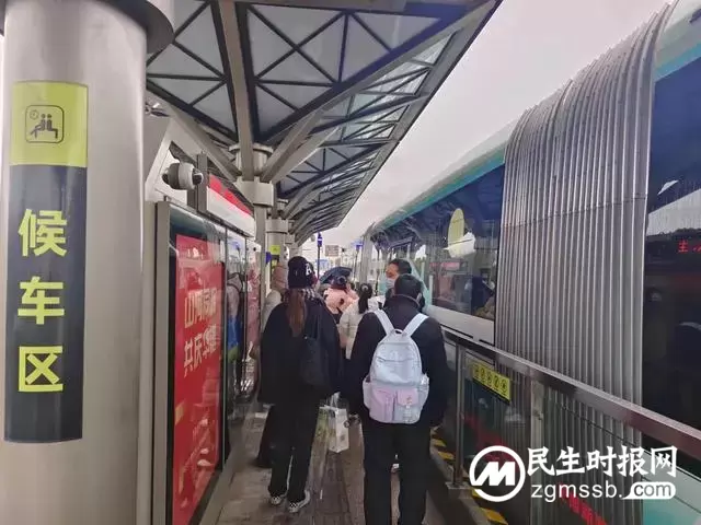 苏州智轨与苏州地铁结对共建，助力同里旅游新春“开门红”！