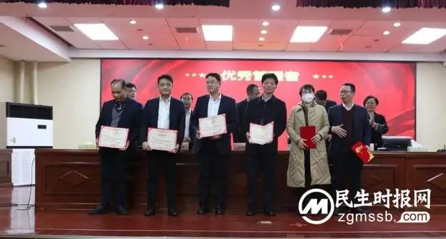踔厉奋发 真抓实干 为推动医院高质量发展而团结奋斗