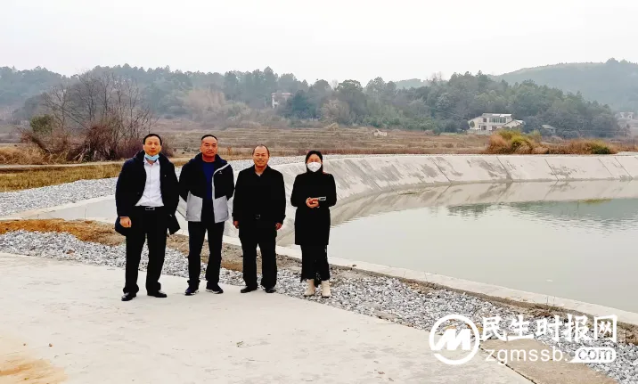 “贷”动高标准农田建设 ——湘潭天易农商银行成功发放首笔“惠农担-农田建设贷” “贷”动高标准农田建设 ——湘潭天易农商银行成功发放首笔“惠农担-农田建设贷”