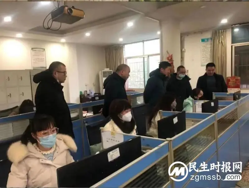 【春运进行时】交运人用行动温暖回家路 【春运进行时】交运人用行动温暖回家路