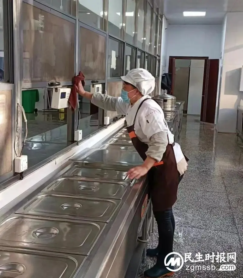 后勤先行,温暖护航||湘潭市三中做好开学后勤保障准备工作 后勤先行,温暖护航||湘潭市三中做好开学后勤保障准备工作