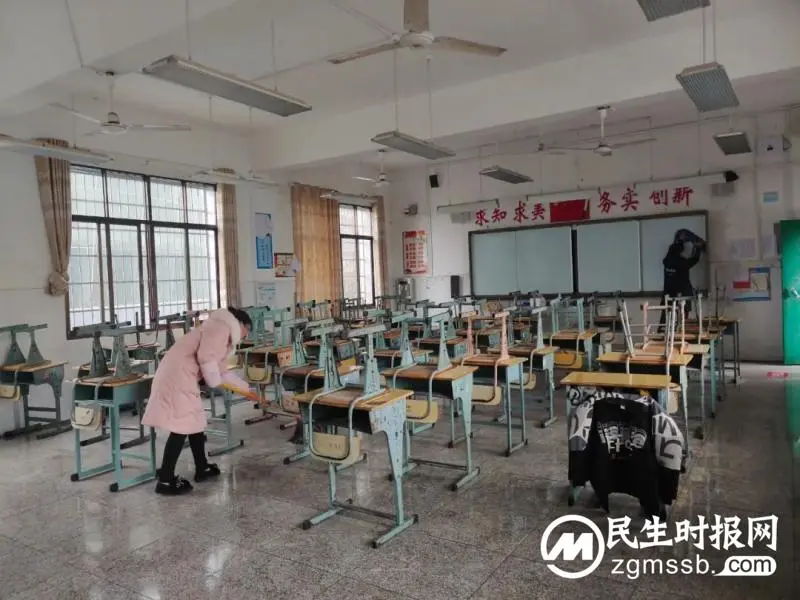 蓄力扬帆新起航，不负春光踏征程——湘潭市二中开学报到第一天