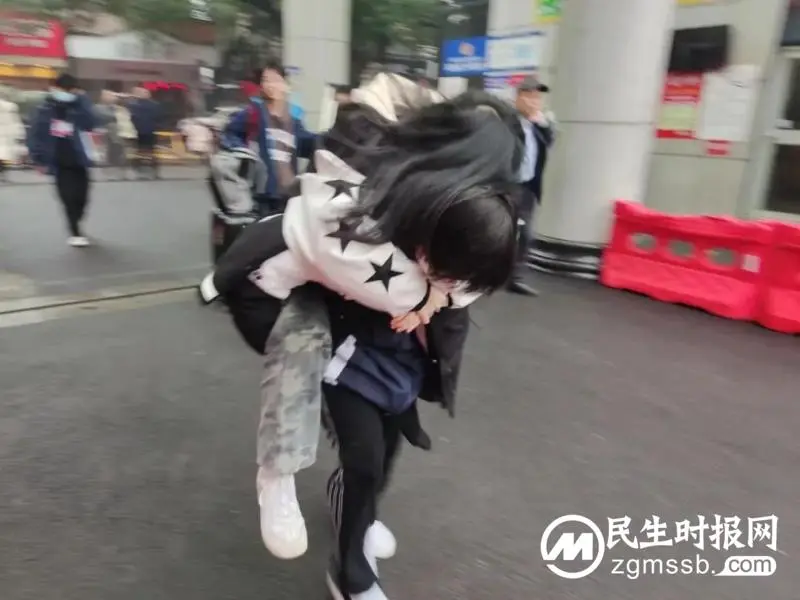蓄力扬帆新起航，不负春光踏征程——湘潭市二中开学报到第一天
