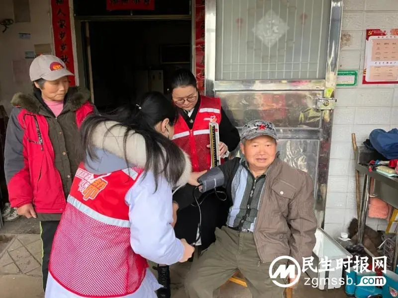 “聚焦健康,医路同行” 湘潭县人民医院肿瘤内科走村到户、让爱前行 “聚焦健康,医路同行” 湘潭县人民医院肿瘤内科走村到户、让爱前行