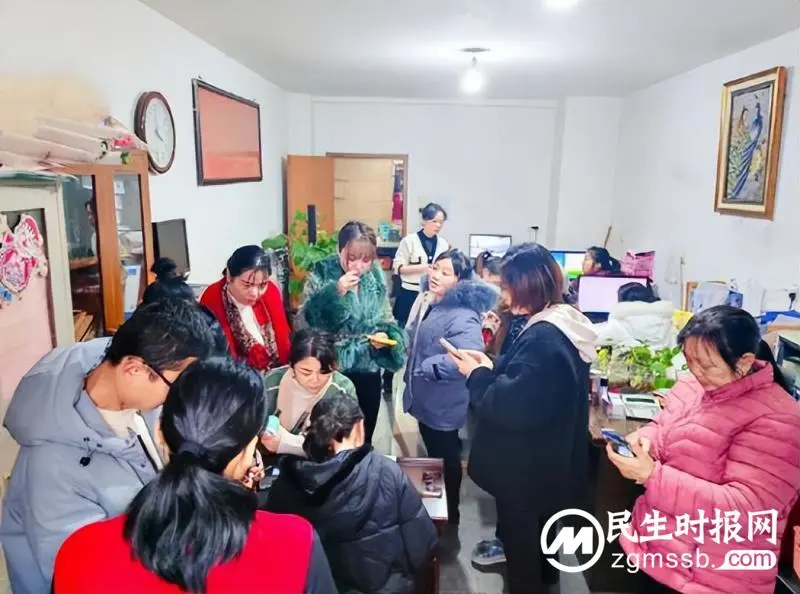 湘潭天易农商银行:人勤春早争朝夕 服务营销正当时 湘潭天易农商银行:人勤春早争朝夕 服务营销正当时