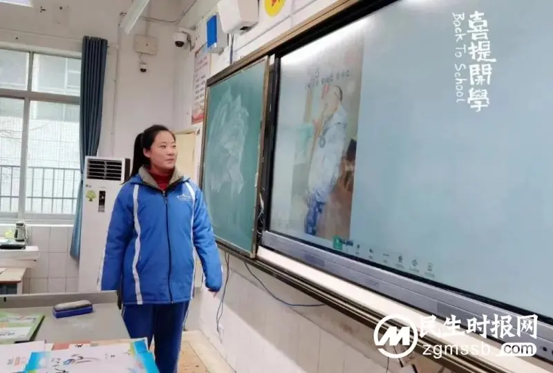 稳健扎实方能滴水穿石 ——潭中高二年级开学工作纪实 稳健扎实方能滴水穿石 ——潭中高二年级开学工作纪实
