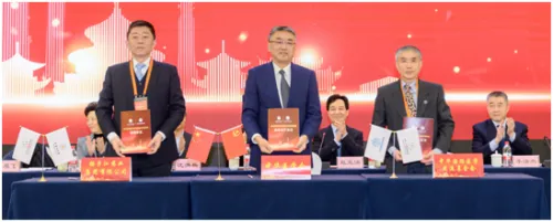 中华医学科技奖新周期三方合作启动仪式暨中华医学科技奖终审会议在江苏泰州举办 中华医学科技奖新周期三方合作启动仪式暨中华医学科技奖终审会议在江苏泰州举办