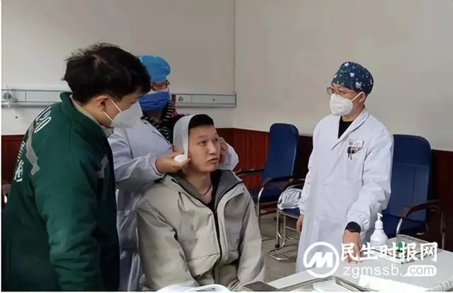 【节前战备】急诊急救医学部组织急救培训