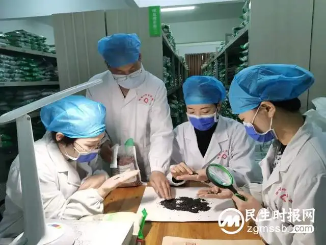 湘潭县传统技能型人才工作室（中药特色技术）落户我院