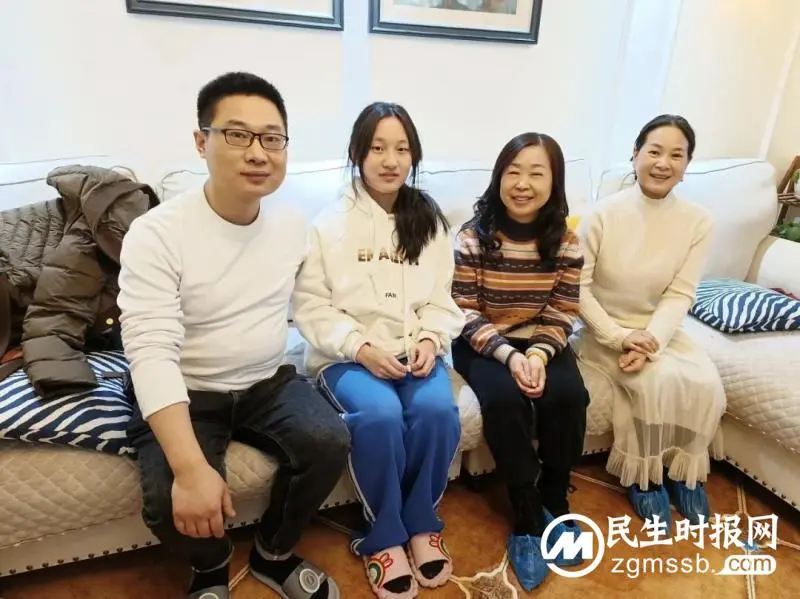 走进家庭，携手育人——记湘潭市第一中学高一年级老师家访
