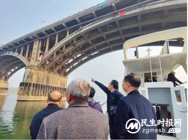 集思广益 省水运事务中心组织调研 湘潭桥区水域桥孔设置隐患排查工作 集思广益 省水运事务中心组织调研 湘潭桥区水域桥孔设置隐患排查工作