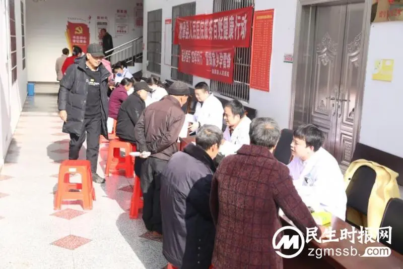 湘潭县人民医院开展“莲乡里手·四季同行”雷锋家乡学雷锋义诊活动